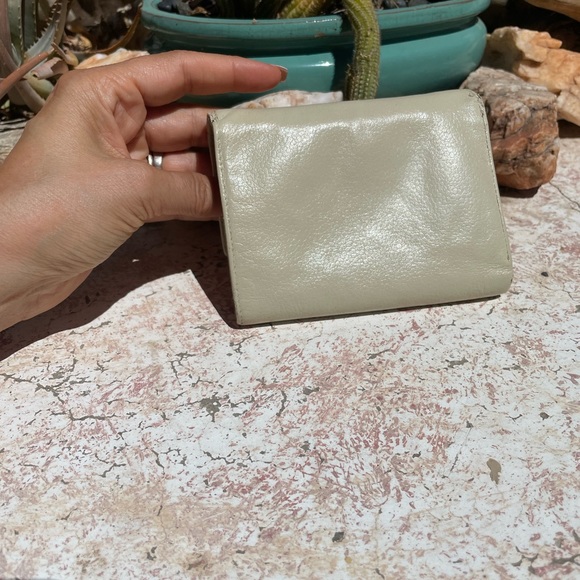 Chanel bifold wallet - Picture 9 of 9